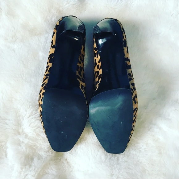Like-New Calvin Klein Leopard Print Pumps - Picture 5 of 7